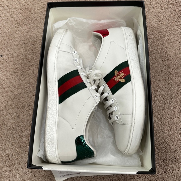WOMEN'S GUCCI ACE SNEAKER WITH BEE - Picture 1 of 7